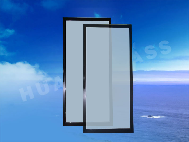 Commercial display cabinet glass door