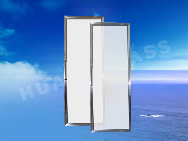 Commercial display cabinet glass door