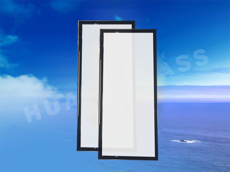 Commercial display cabinet glass door