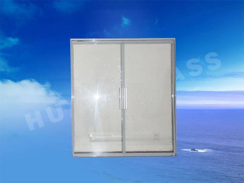 Non-heated frameless multi-deck glass door system