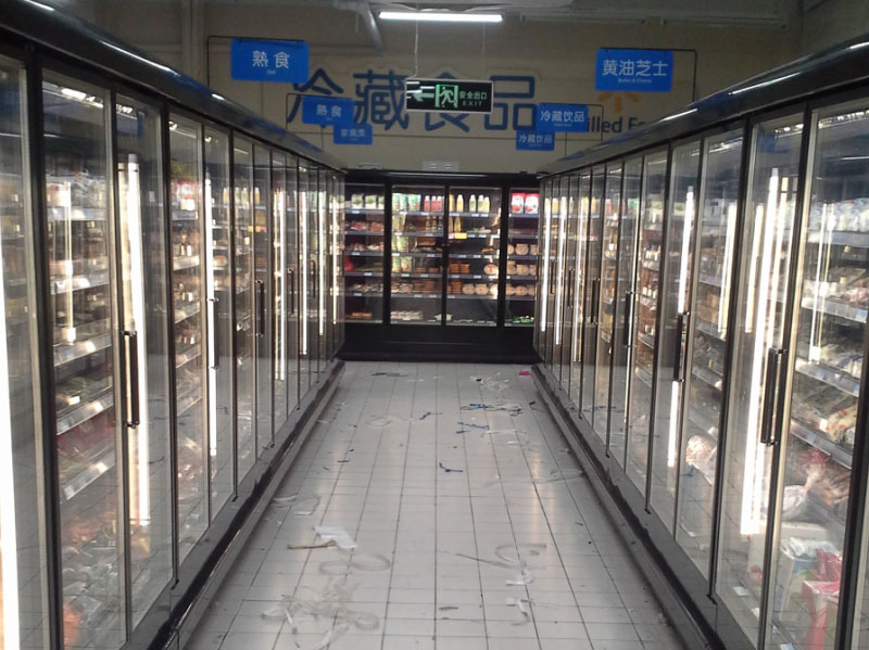 Supermarket energy saving renovation multi-deck glass door system