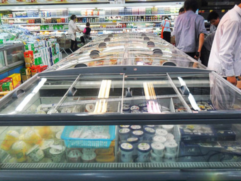 Supermarket display cabinet glass door & frame system